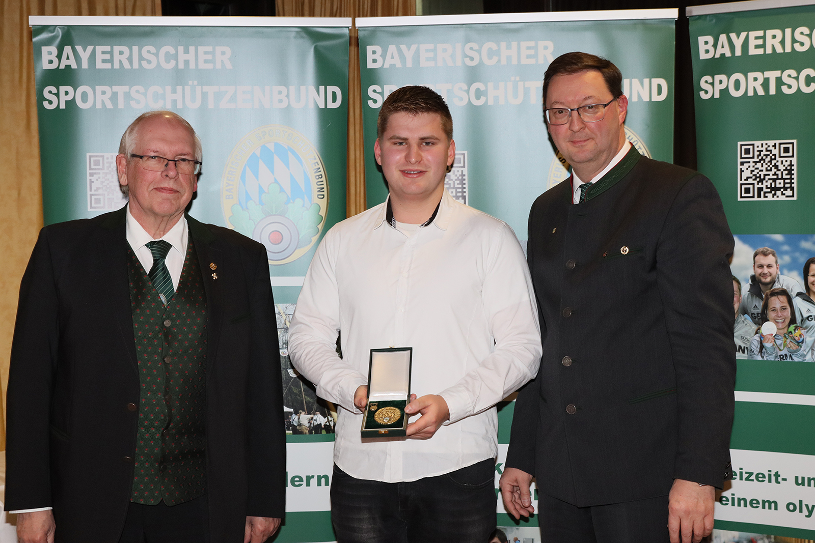 Sportplakette Des BSSB 2023 Bayerischer Sportsch tzenbund E V 